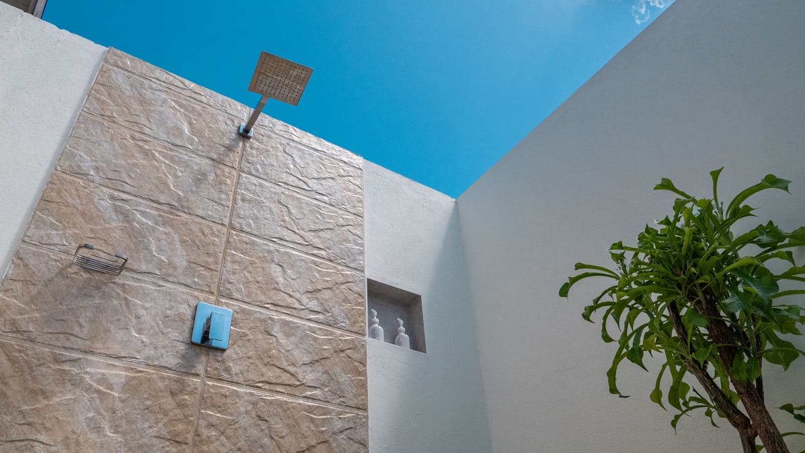 rooms-beach-villa