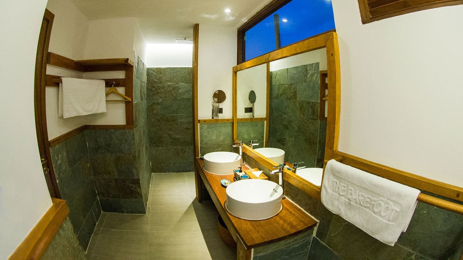 rooms-seaside-room