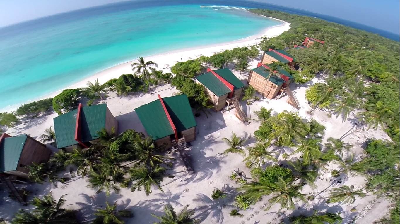 rooms-beach-front-room