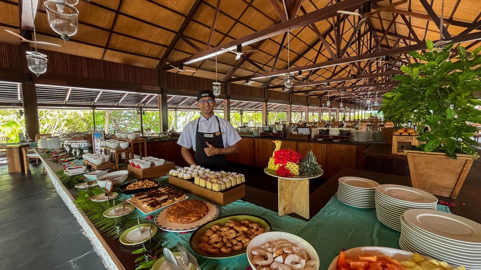 restaurants-main-seaview-restaurant