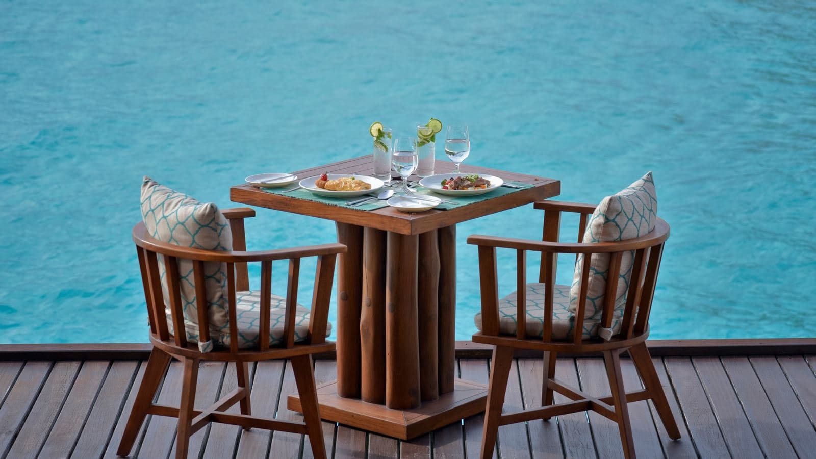 restaurants-hiya-restaurant