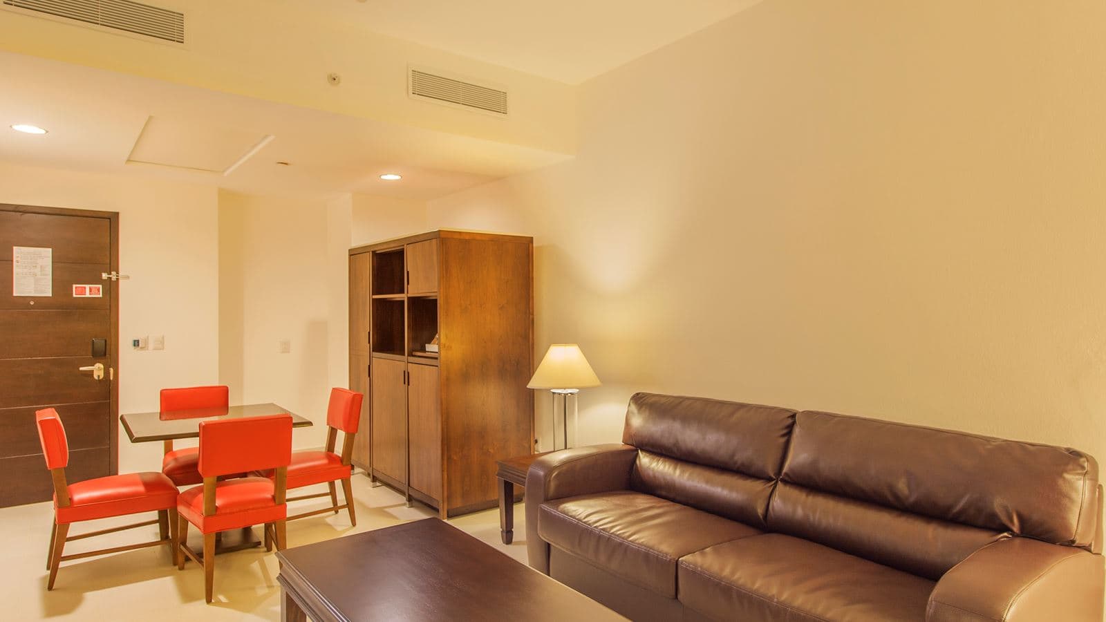 rooms-suite
