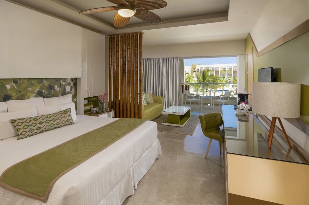rooms-junior-suite-garden-view