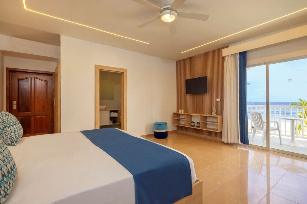 rooms-double-front-ocean-view