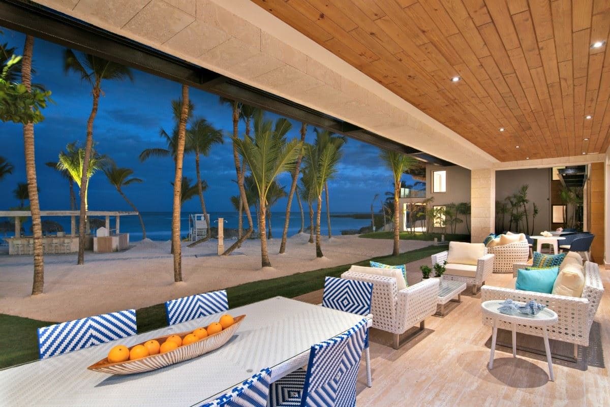 rooms-beachfront-two-bedroom-suite