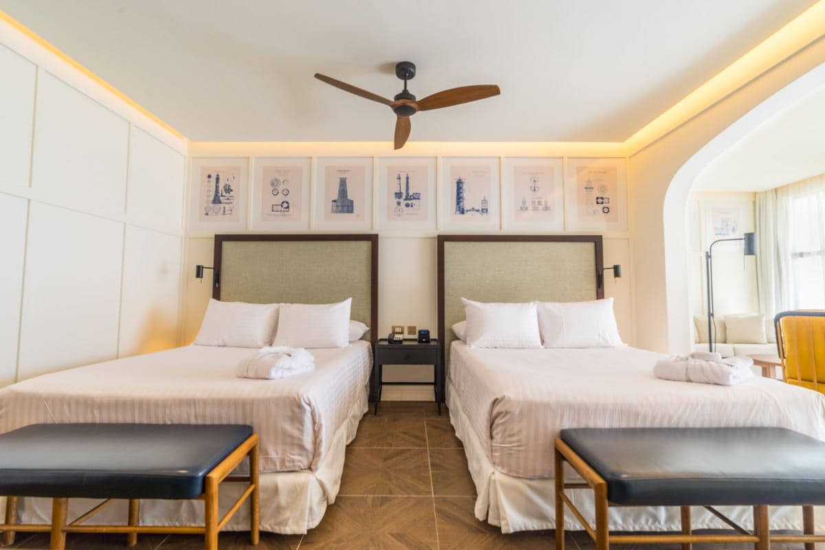 rooms-junior-suite-el-beso-poolgarden-view