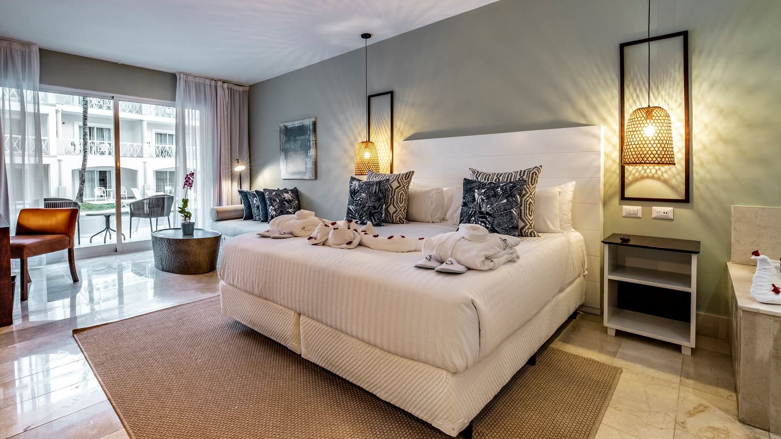 rooms-master-suite