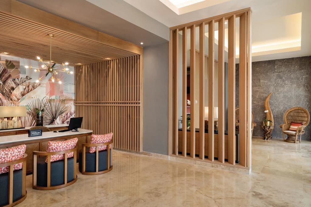 bars-premium-lounge-bar