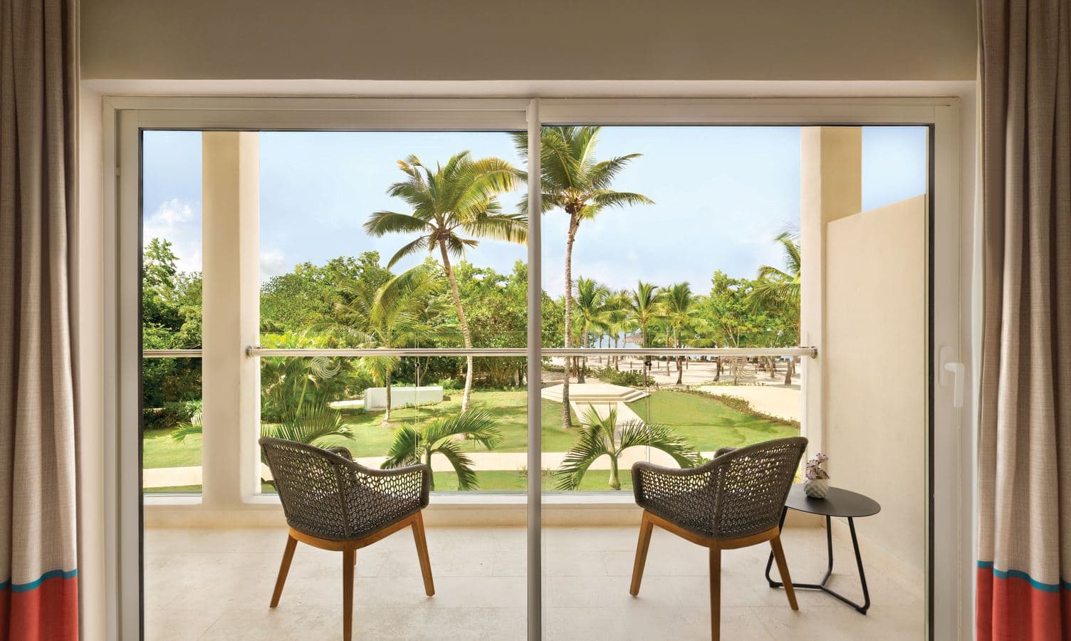 rooms-preferred-suite-garden-view