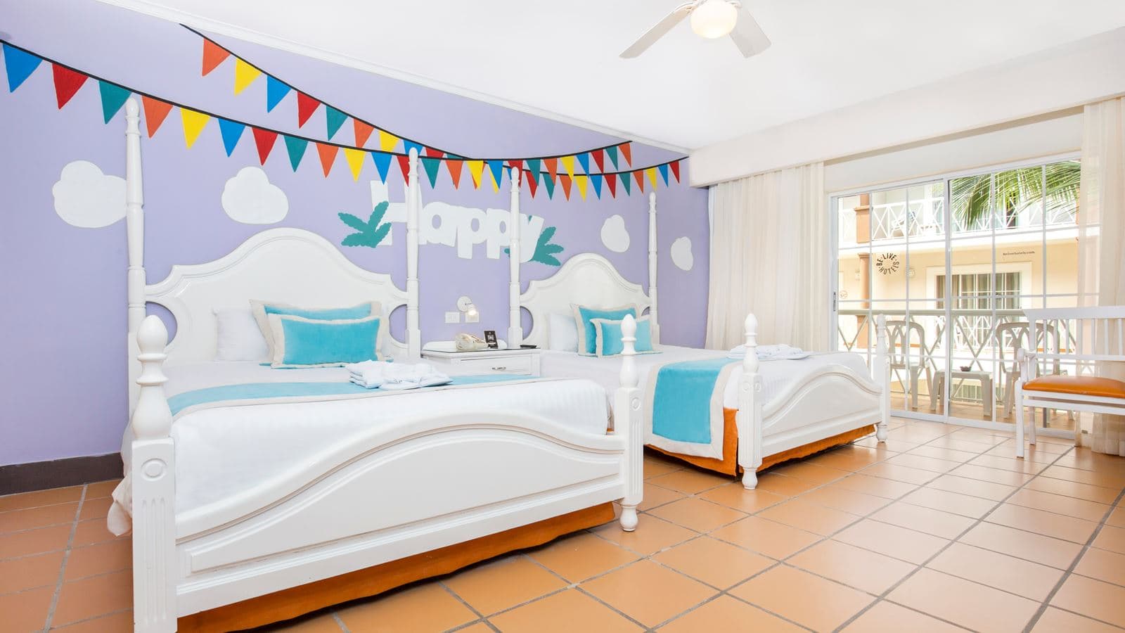rooms-family-room