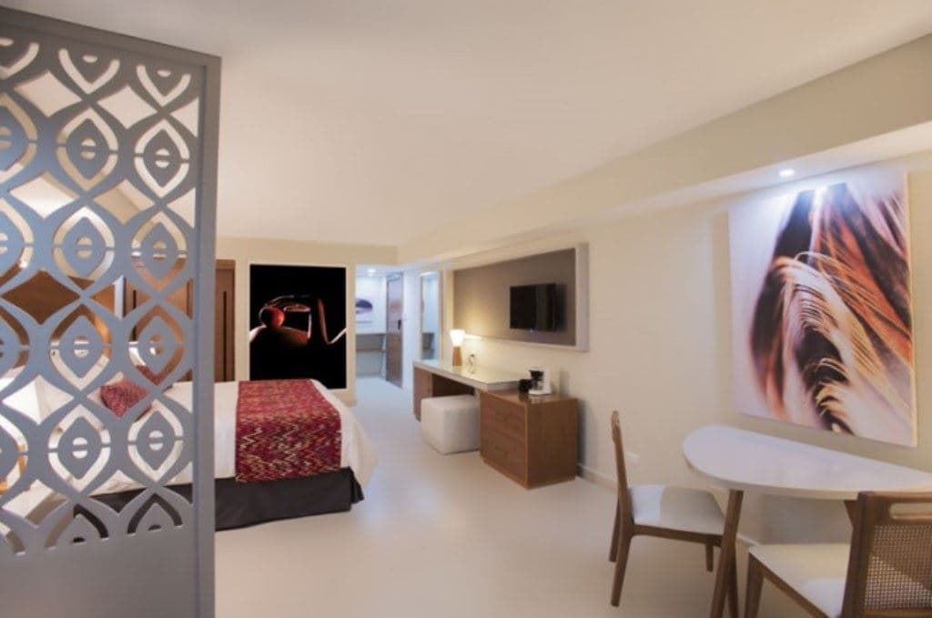 rooms-adults-only