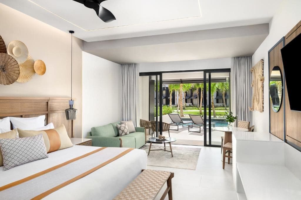 rooms-junior-suite-swim-out