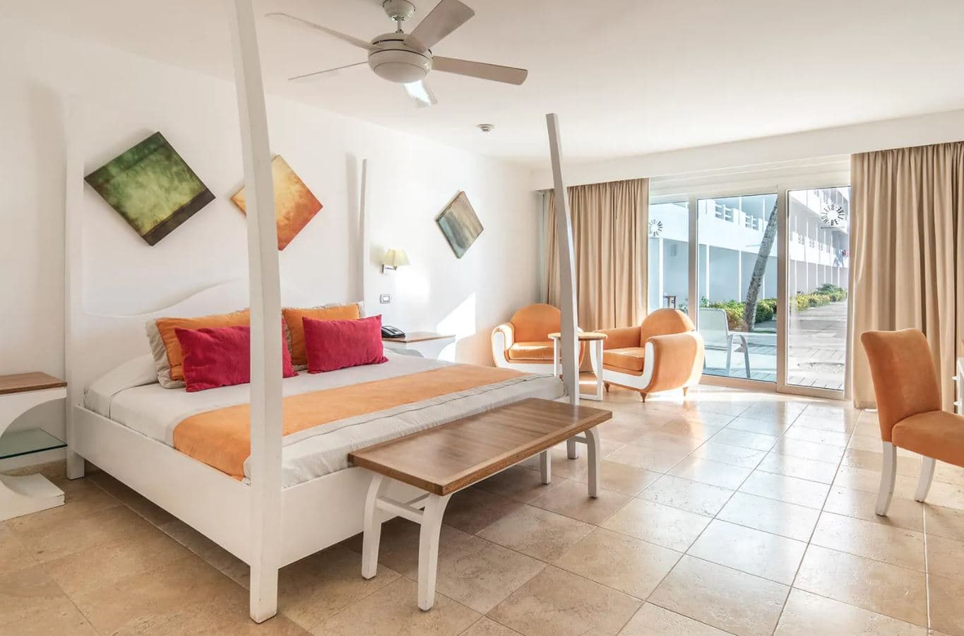 rooms-deluxe-hamaca-suites