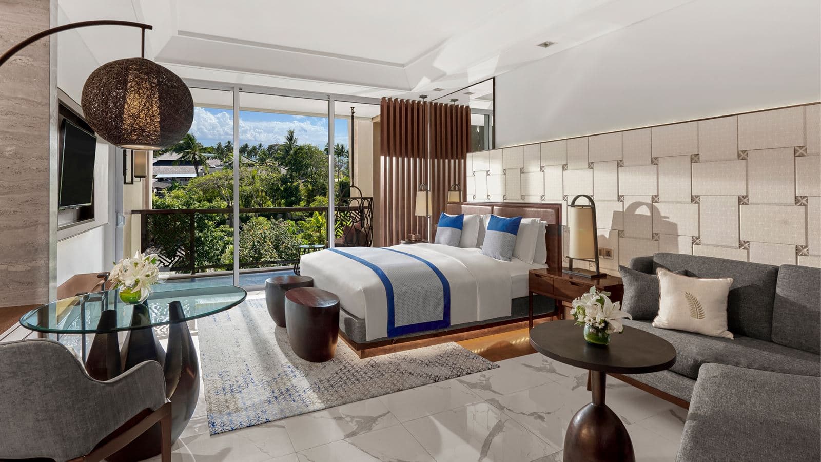 rooms-luxury-room