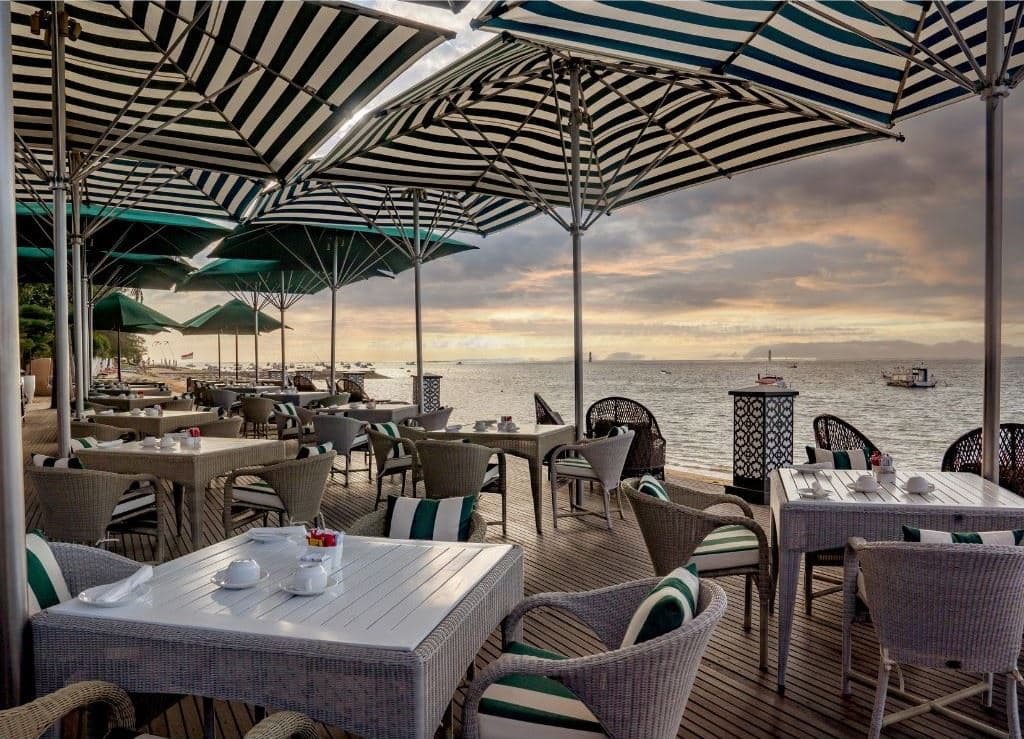 bars-beach-club-bar