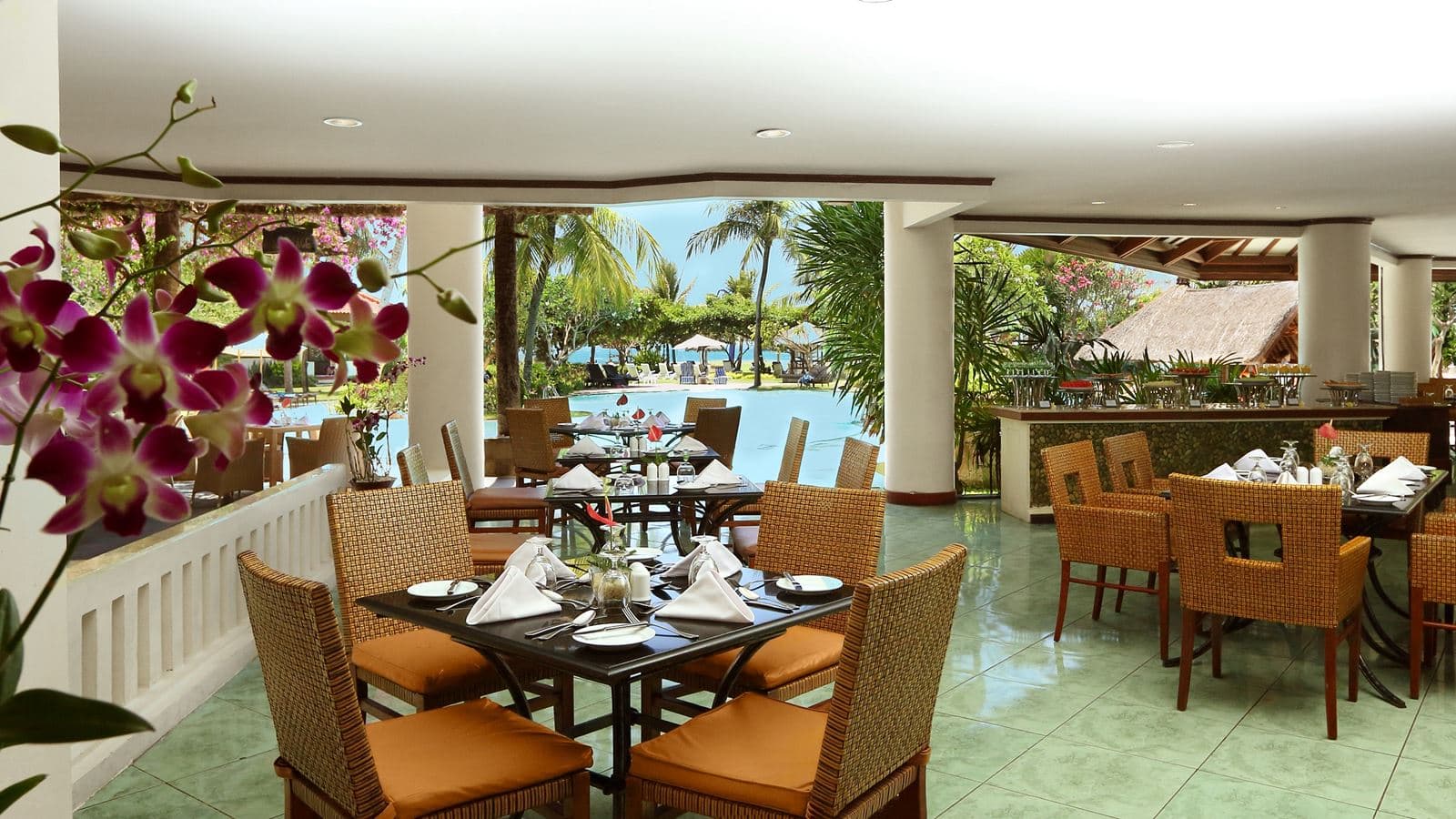 restaurants-grand-cafe