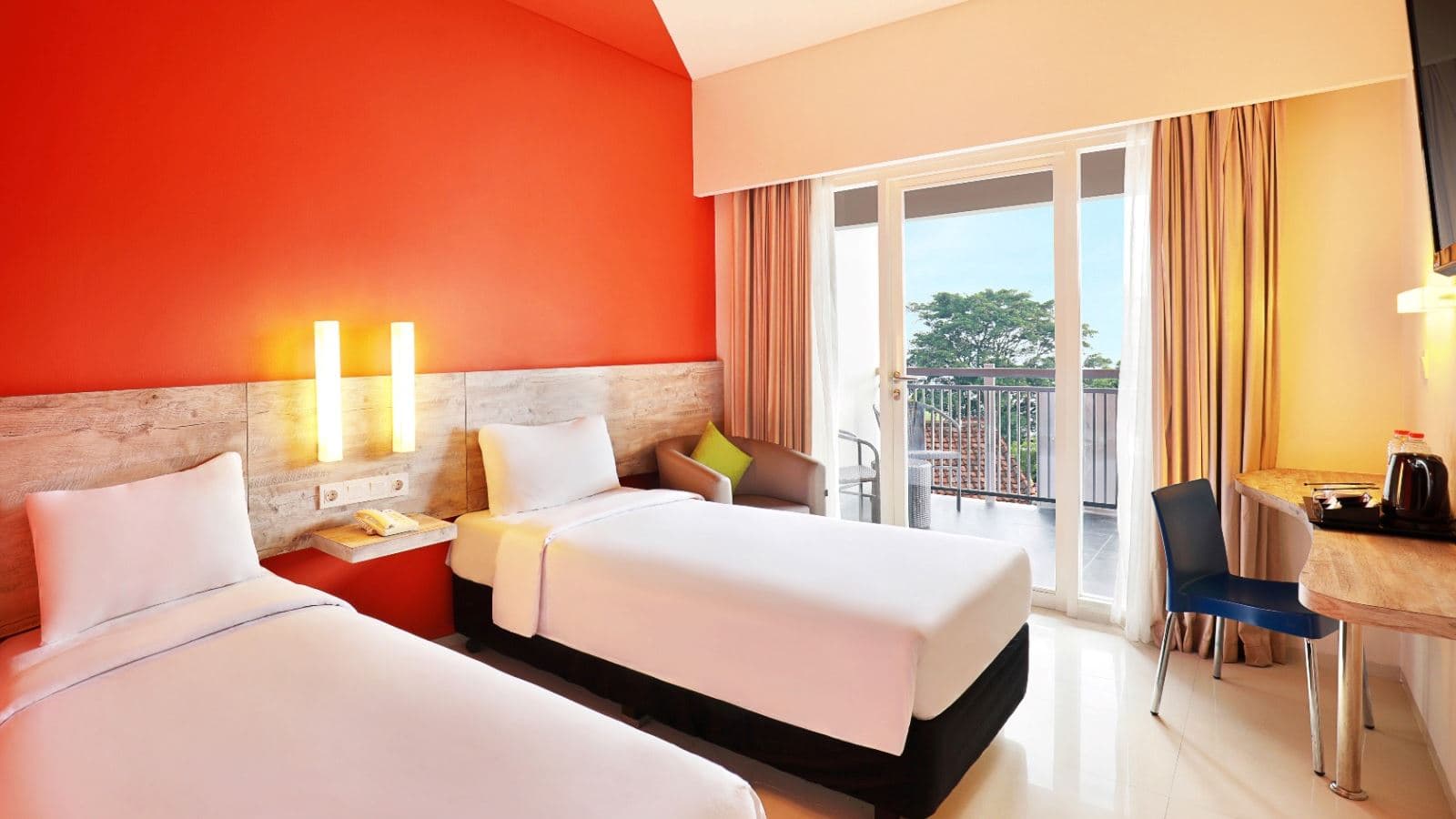 rooms-superior-room