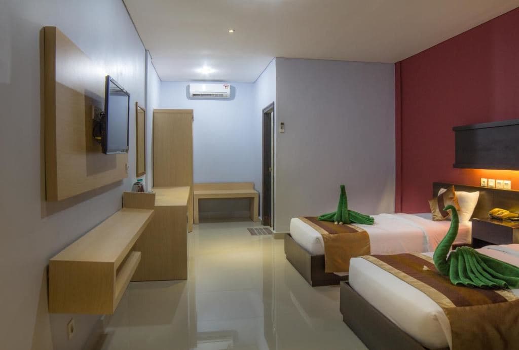rooms-deluxe-room