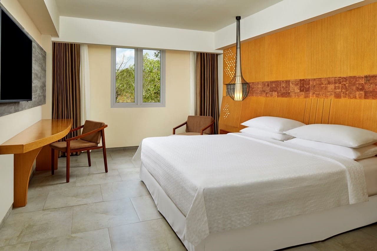 rooms-deluxe-courtyard-view