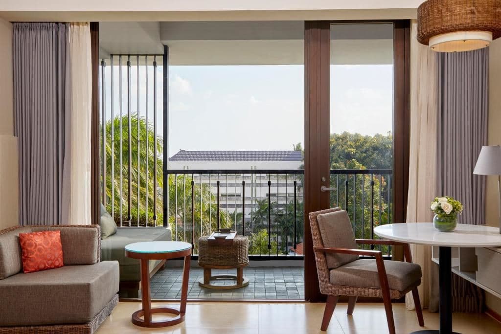 rooms-deluxe-room
