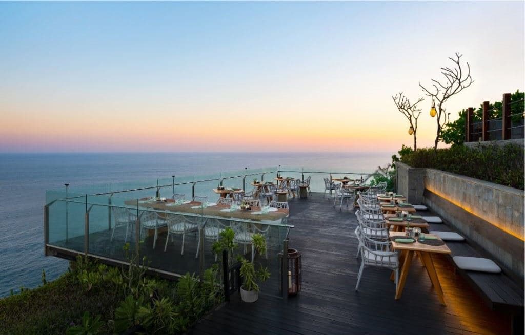 bars-cliff-bar