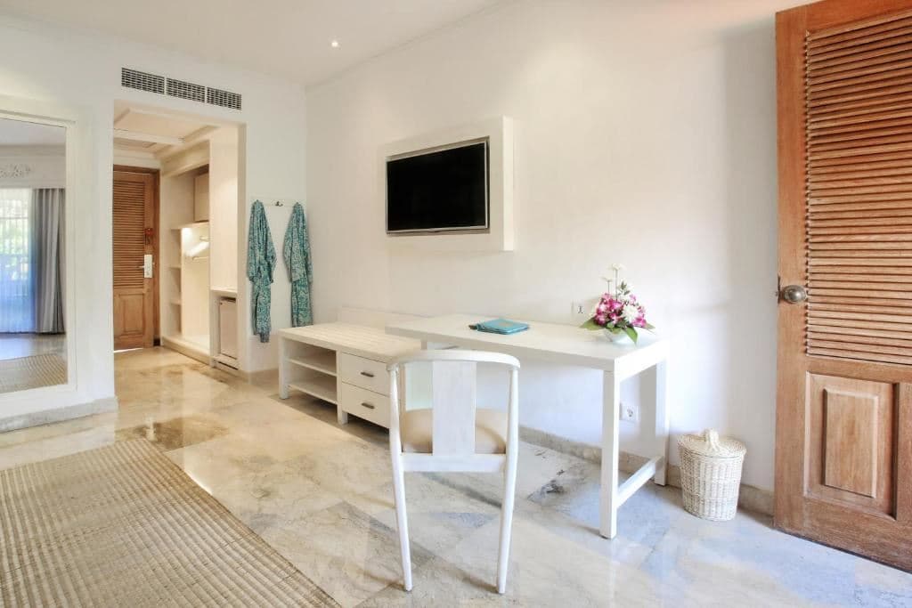 rooms-sol-room