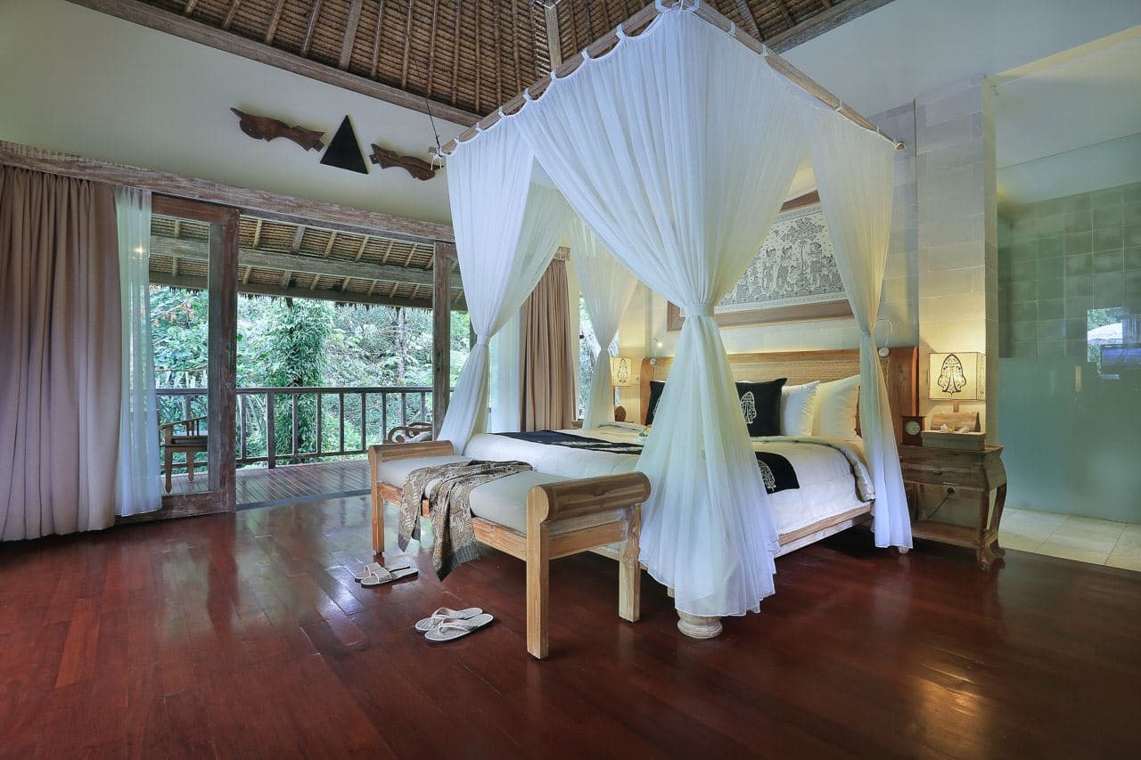 rooms-river-edge-pool-villa