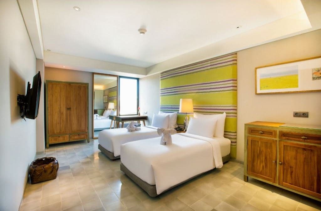 rooms-deluxe-room