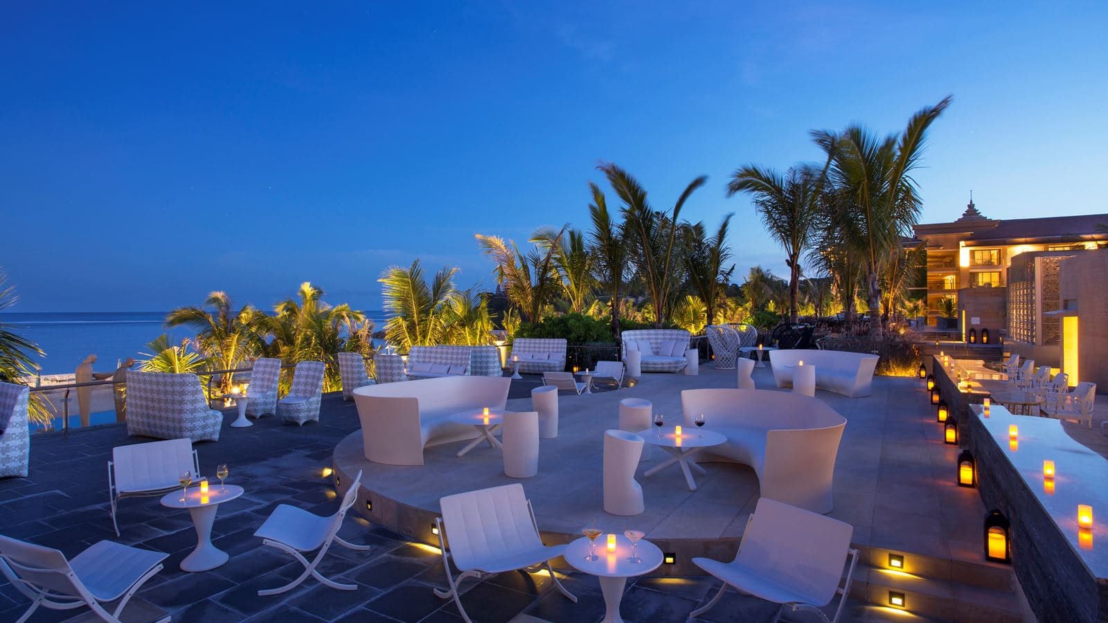 bars-sky-bar
