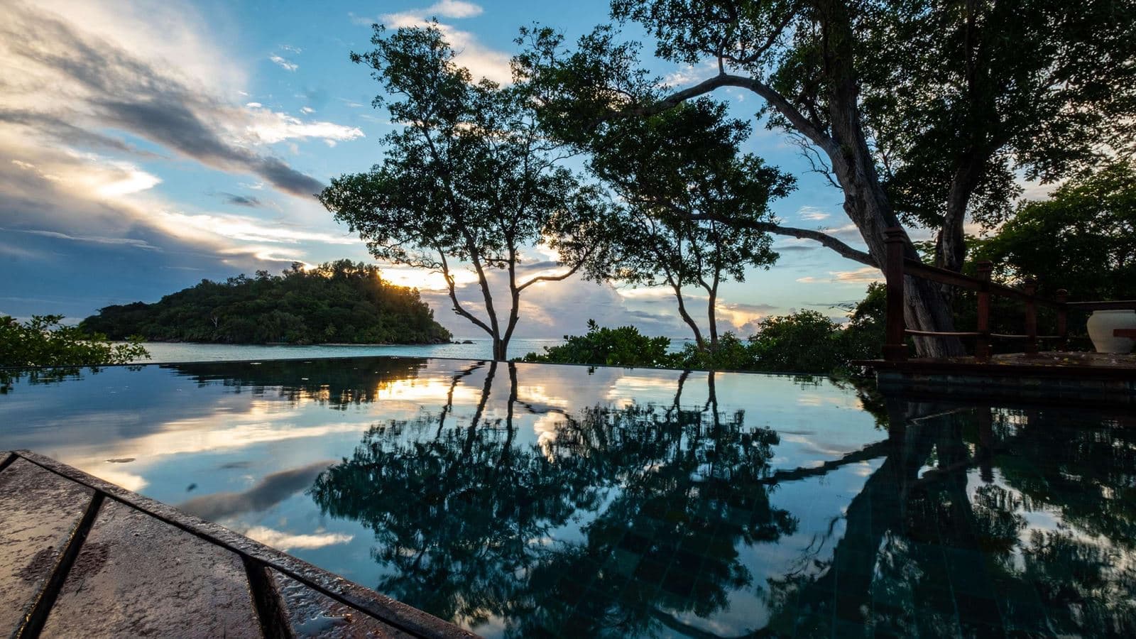 pools-pools