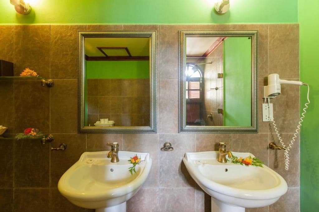 rooms-family-suites