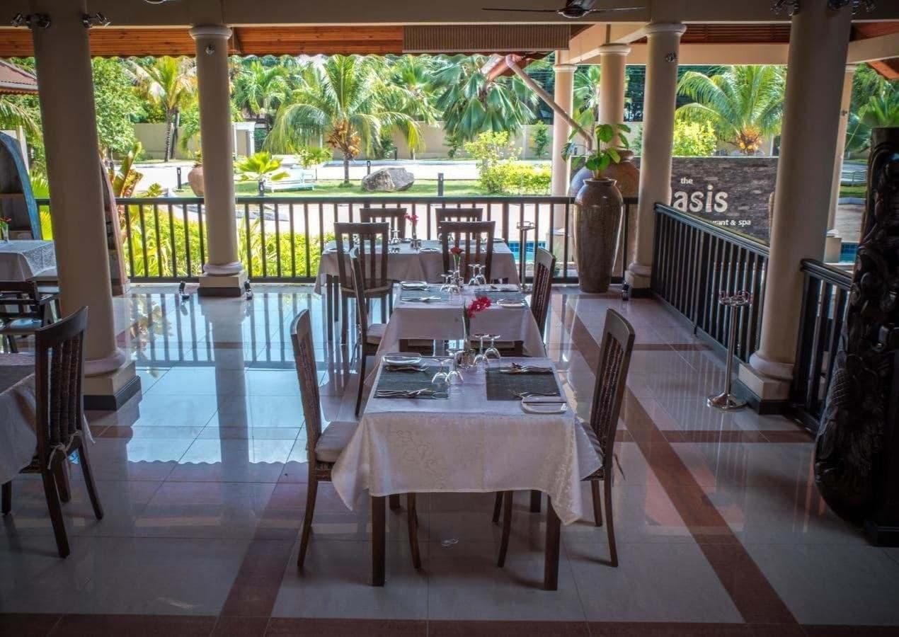 restaurants-oasis-restaurant