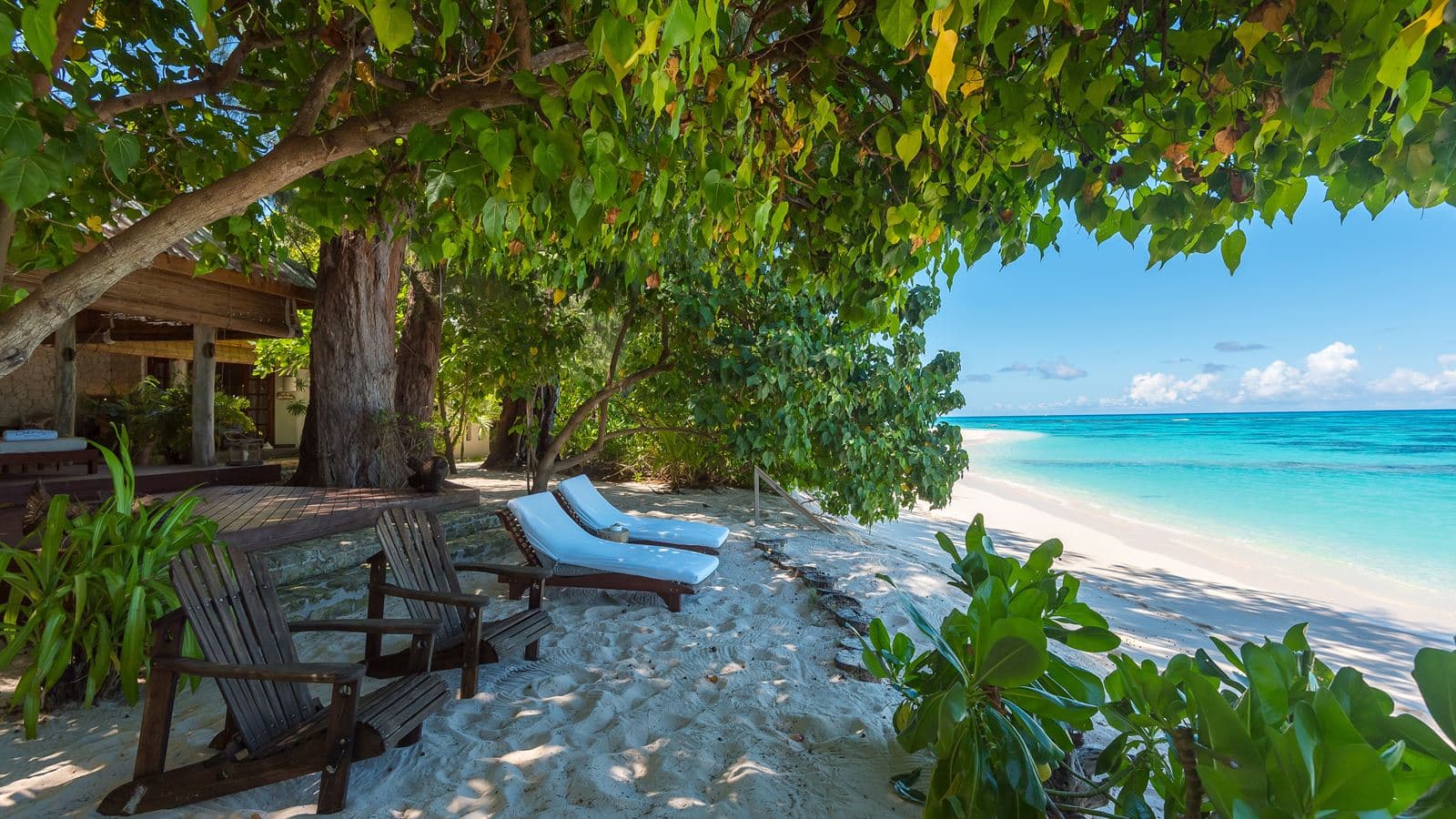 rooms-beach-villa