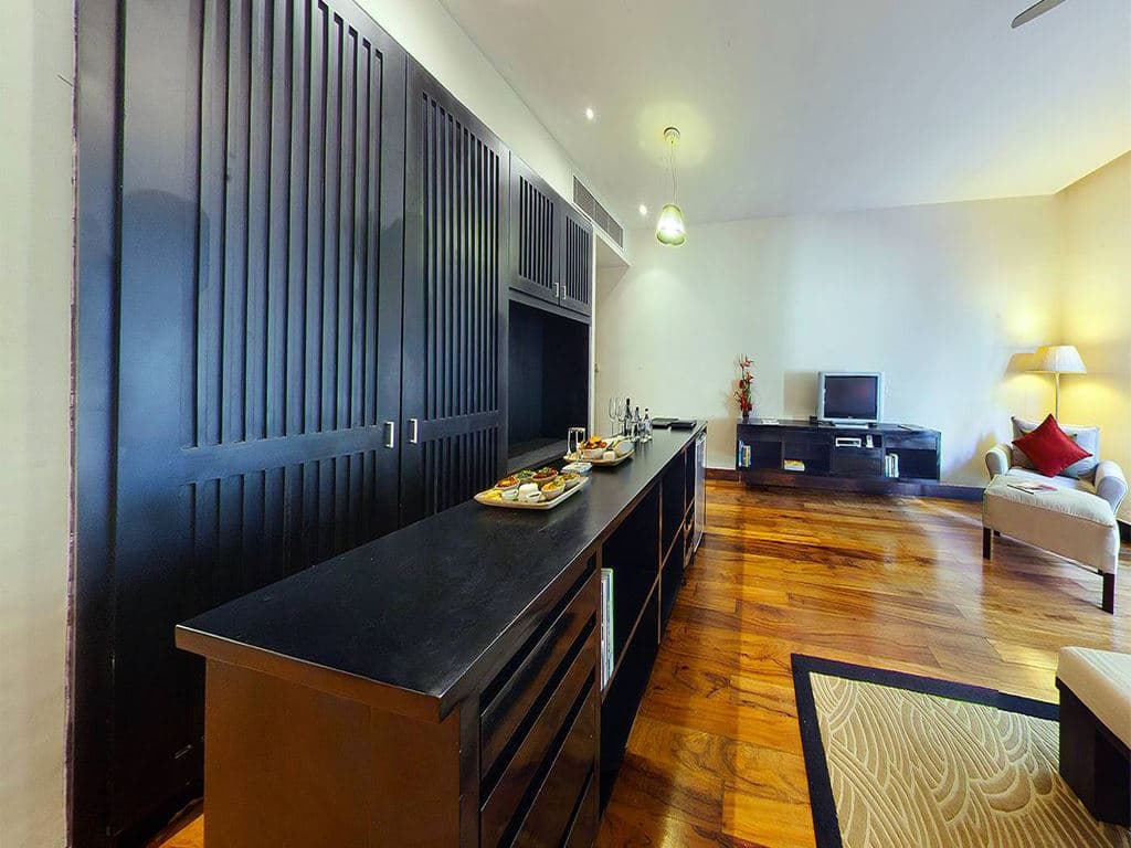 rooms-fortress-room
