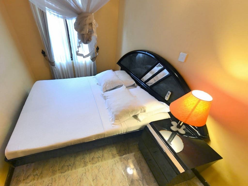 rooms-penthouse-room-apartment