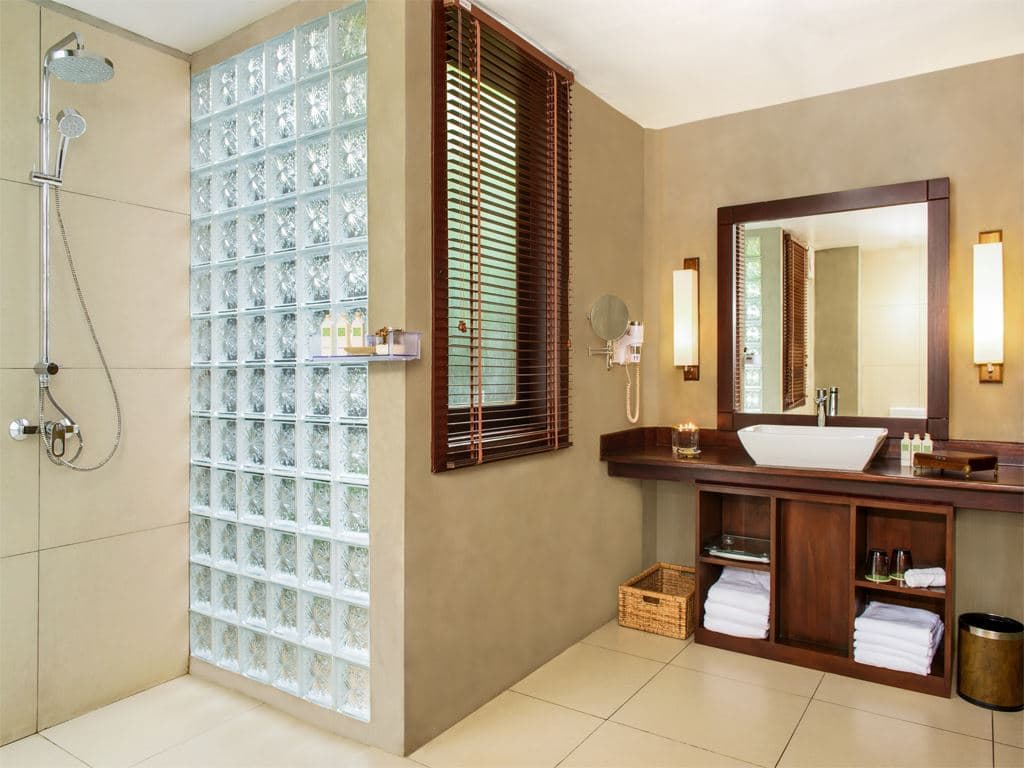 rooms-jungle-cabin