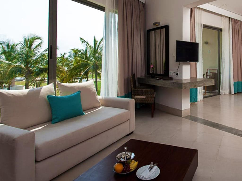 rooms-deluxe-suite