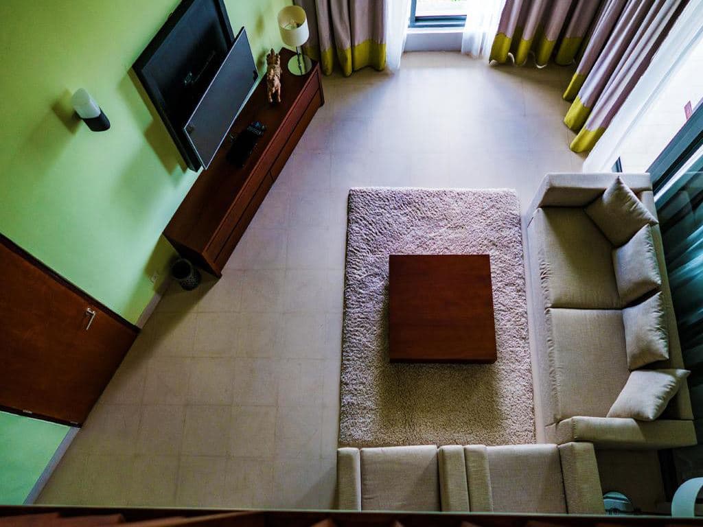 rooms-deluxe-suite