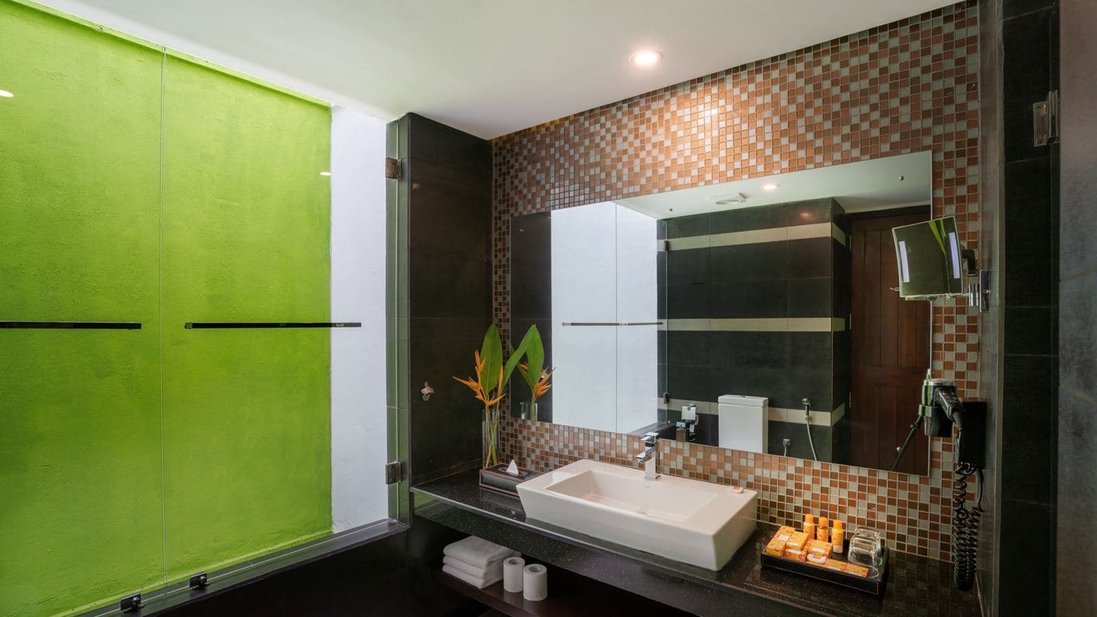 rooms-superior-room