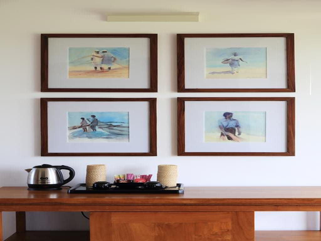 rooms-deluxe-room