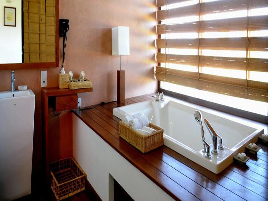 rooms-deluxe-room
