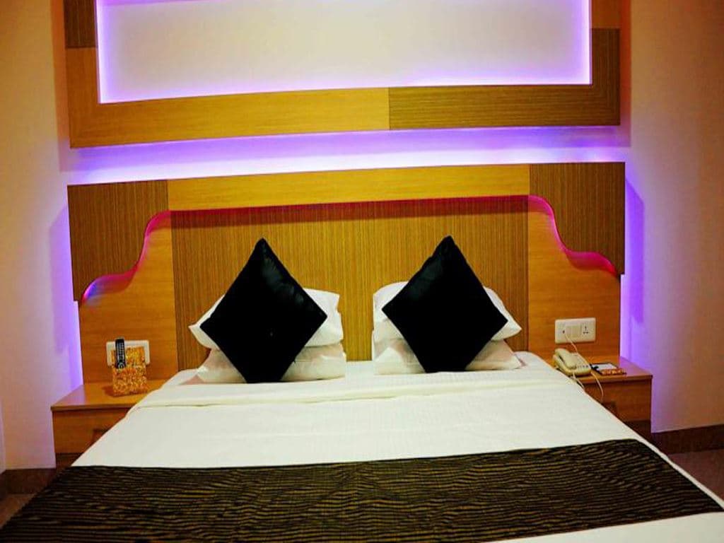 rooms-queen-suite