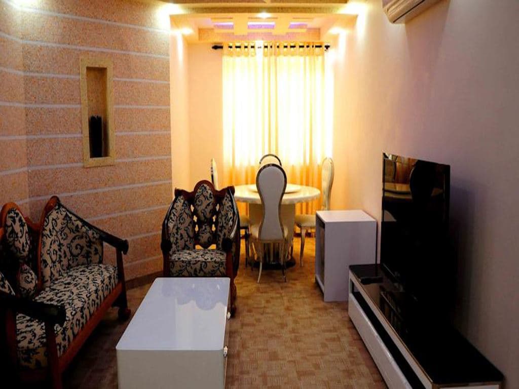 rooms-queen-suite