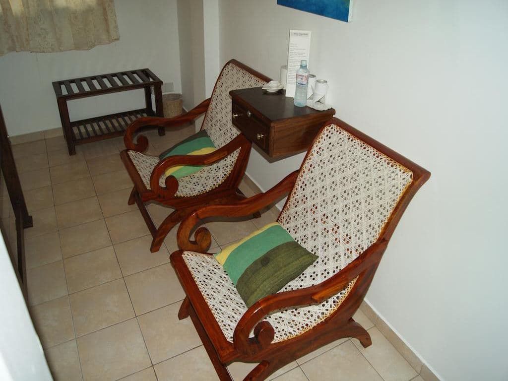 rooms-deluxe-room