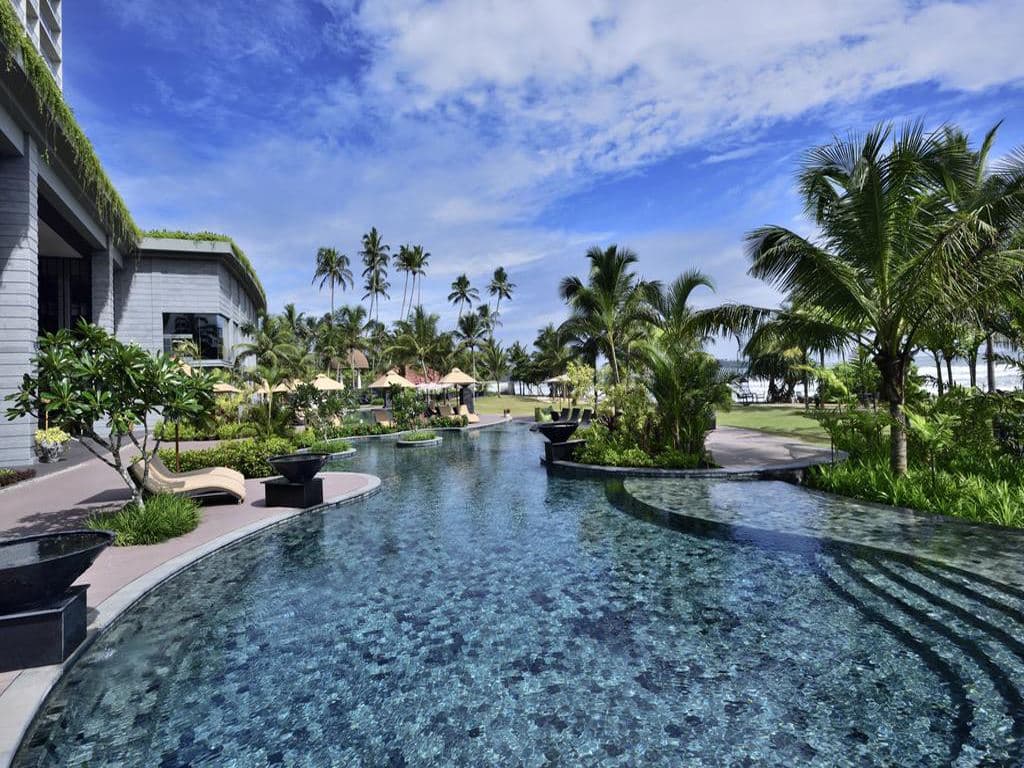 pools-outdoor-pool