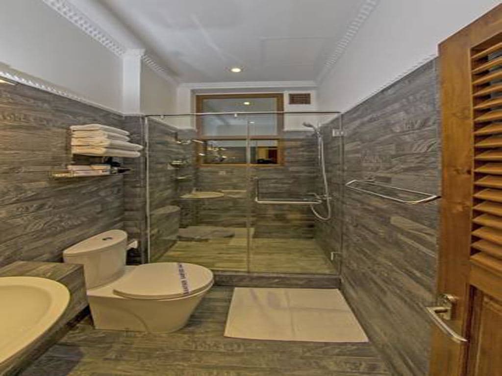 rooms-superior-room
