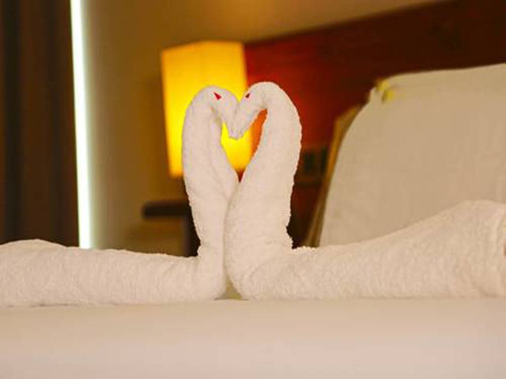 rooms-deluxe-room