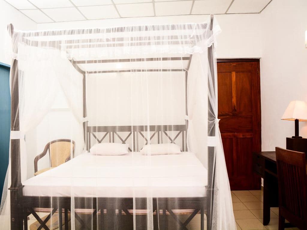 rooms-suite-room