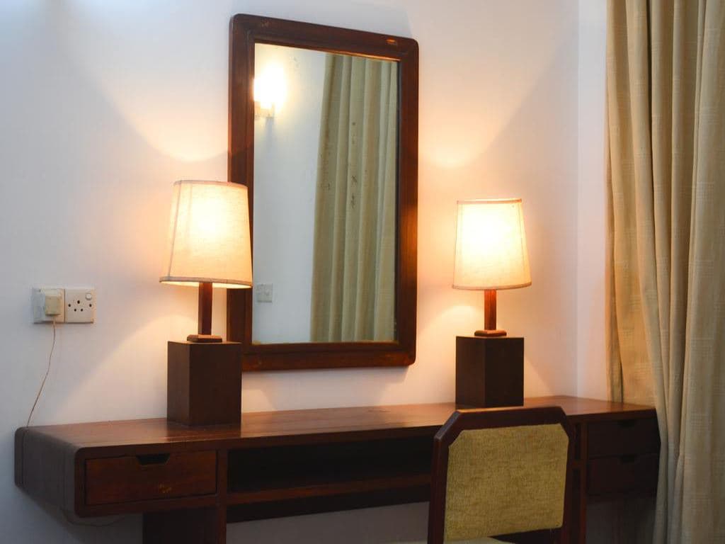 rooms-suite-room