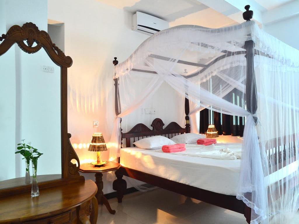 rooms-double-room-with-balcony